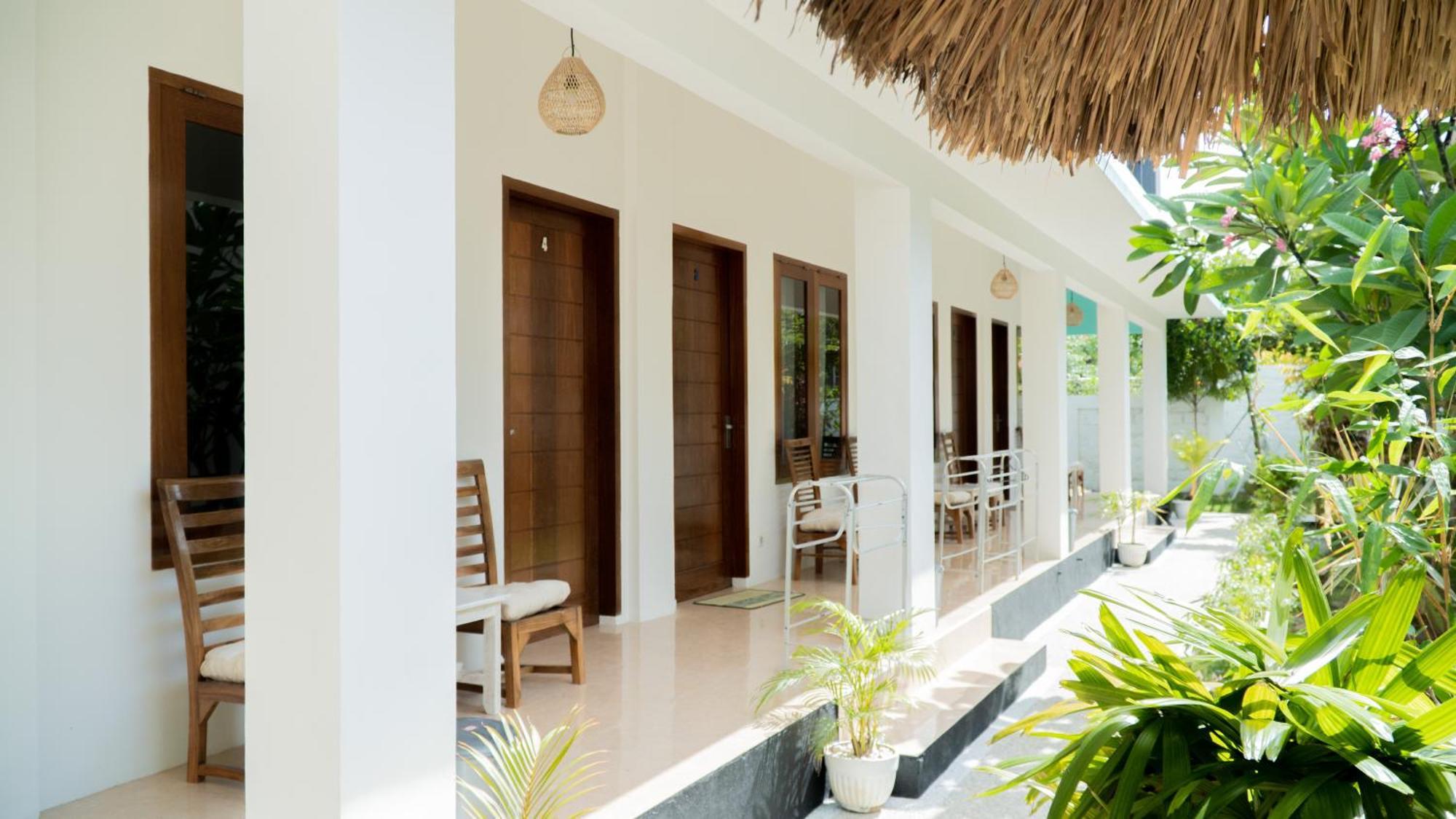 Appartamento The White Bay Lombok Kuta  Esterno foto